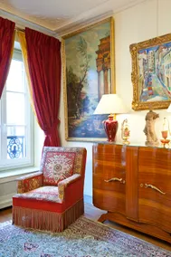 Luxury, Calm & Pleasure in 915 sqf. - Image 5