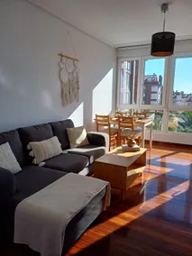 Apartment with a view of the bay - Image 3