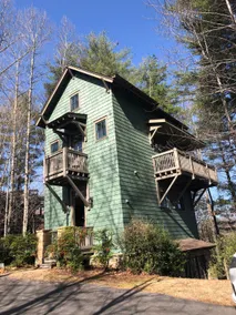 The Roost, treehouse in Cheshire Black Mountain - Image 5