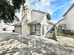 Charming Home, Walking Distance 2 Beach Unit10 - Image 3