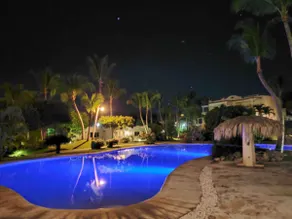 Entire Apartment +Beach+Free Tracadero Beach Club - Image 2