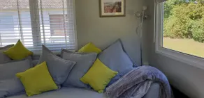 'Tom's Cabin' in the heart of Mundesley - Image 3