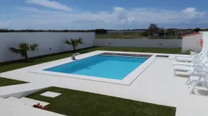 Haus Aveiro beheizter Pool - Image 2