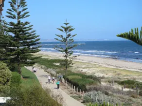 SANDY SHORES @ Henley Absolute Beach Front - Image 3
