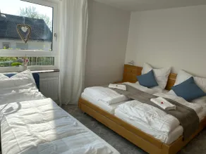 Cozy one-bedroom apartment - Image 4