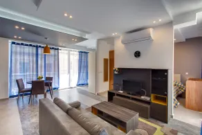 Modern Clean 1BR Apt ★ 1 Min to Promenade & Center - Image 2