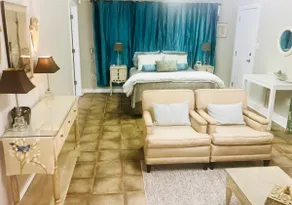 Adorable Cottage Apartment - Image 3