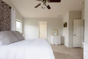 Cute, Clean & Comfortable - Image 2