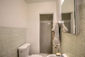 In-Law Suite - Image 5
