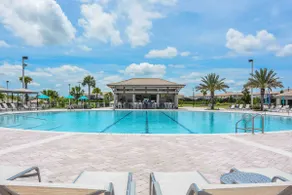 LUXURY RESORT & GOLF CONDO MIN CLOSE TO DISNEY - Image 4