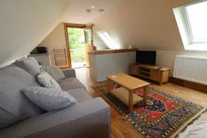 Idyllic retreat, fantastic views with EV charger - Image 2