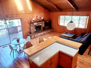 Private cabin w wraparound deck at Lake Gregory - Image 2