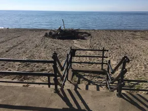 Lake Erie Beachfront 1Br/1Ba apt w. Balcony - Image 4