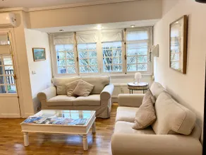 Free parking, Terrace, Air conditioning, 2WC, Self check-in - Image 3