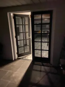 Spacious self contained unit - Image 5