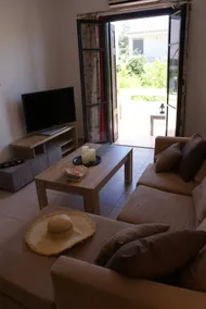 Areti's cozy apartment - Image 2