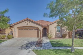 Entire Spotless Home Spacious 3BR & Master Suite! - Image 2