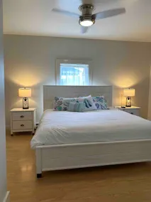 Ocean View Gem, Walk to it All, No Car Needed! - Image 5