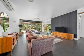 Huon Valley House - Image 3