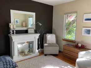Sunny Historical Burlington Home (Pet Friendly) - Image 3