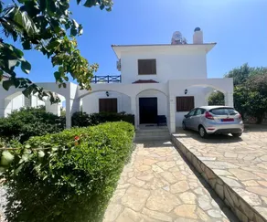 Villa mit privatem Pool, Meer- und Bergblick - Image 2