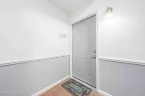 Lovely 2-bedroom apartment minutes from downtown - Image 3