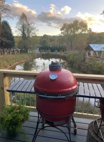 NEW HOME Hot Tub~Gourmet Kitchen~King Bed~Goats! - Image 5