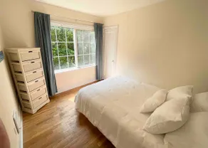 Seattle - Alki Beach Cottage, Near Park & Beach! - Image 5