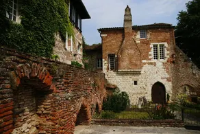 The Cabin - Studio in the heart of the medieval village - Image 2