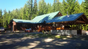 Excepional spacious lodge 5 min frm Roslyn slps 12, huge loft, WIFI, Hot Tub, - Image 2