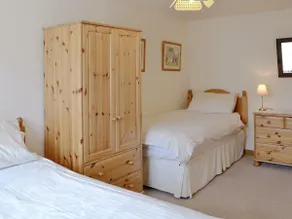 Swallow Cottage by Interhome - Image 2