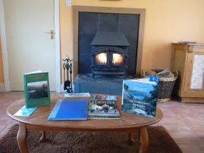 Ellie's cottage.lauragh.beara peninsula. - Image 5