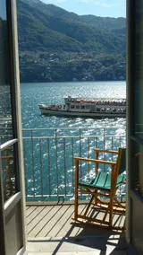 Lovely waterfront apartment - Image 3