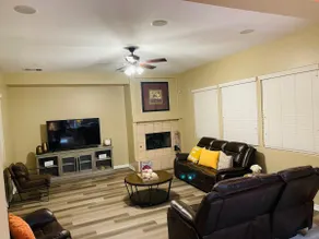 Luxury and unique 3300 sq ft home Quiet neighborhood - Image 2