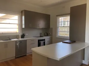 46 Kelp Street - perfect for couples or families - Image 4
