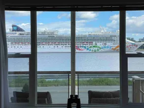 Harbourview Retreat - Image 2