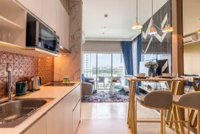 Veranda Pattaya Luxury Design Balcony with seaview - Image 2