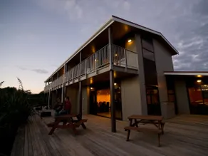 Luxury Seaview Apartments - Image 2