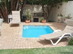 Onrus island 2 min to beach Insidebraai pool Quiet - Image 4