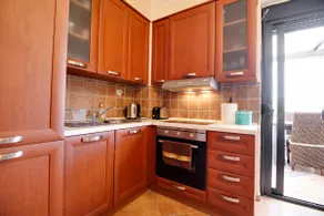 Luxury 2br apartment 50m from beach - Image 4