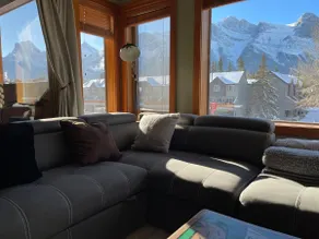 Great Location! 2BR Mountain view Condo in Canmore - Image 3