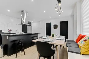 Beautiful new 4 CC apartment 3rd Ave - Image 4