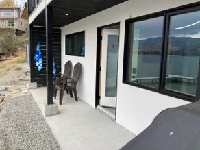 Lakefront Nest Beach House Suite - Image 4