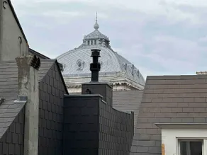 Grand Place Apartments - Image 5