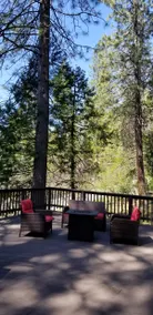 Mountain Life On Deck: Old School & Dog Friendly - Image 2
