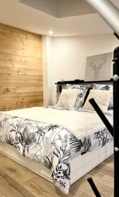 Charming Independent Accommodation, Les Galipes - Image 4