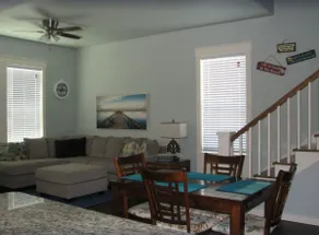 Summerhouse Fishing Getaway - Image 3