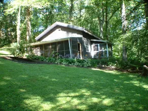 Wrightsville Cabin, 1/4 mile from river, fire pit - Image 3