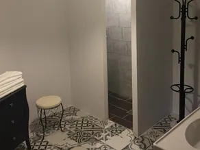 Cottage-Superior-Ensuite with Shower-JEANNE D'ARC - Image 5
