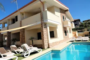 family stay with Wi-Fi pool by the sea - Image 5